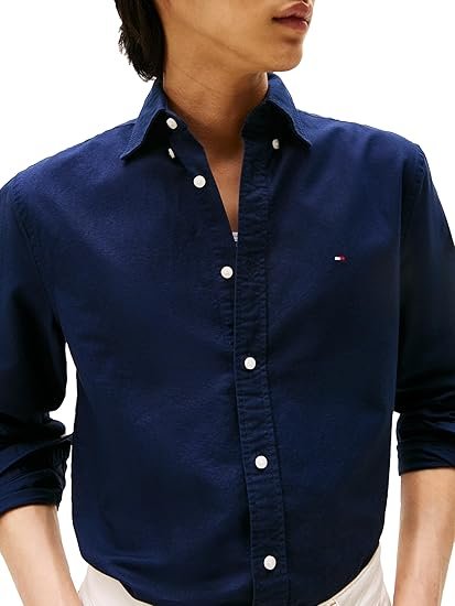 Tommy Hilfiger Men's Long Sleeve Oxford Shirts in Regular Fit, Men's Button Down Shirts, Also Available in Big and Tall - Image 4